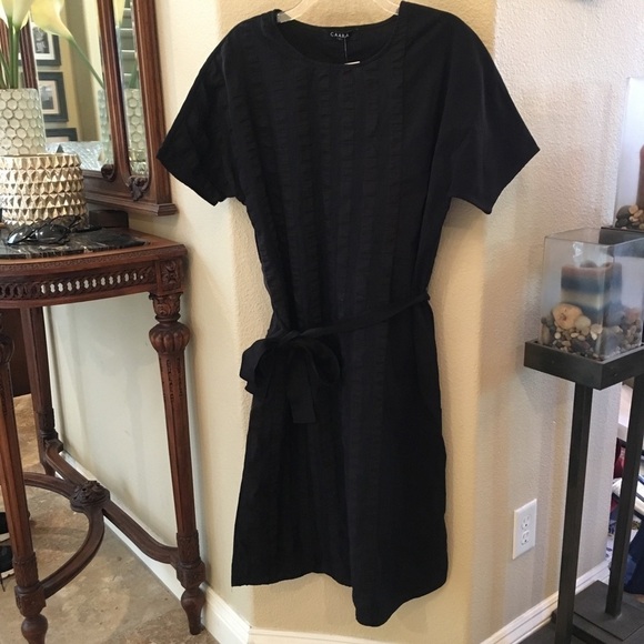 Dresses & Skirts - NWT~CAARA Black Oversized Dress w/ Tie Size Small